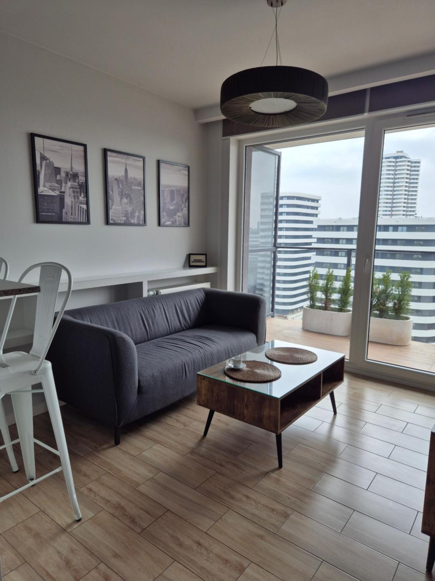 Apartament Wsrod 1000Cy Swiatel - Z Parkingiem W Hali Garazowej- Duzy Balkon Z Lezakami - Piekny Widok Noca Na Panorame Tysiaclecia Катовице Экстерьер фото