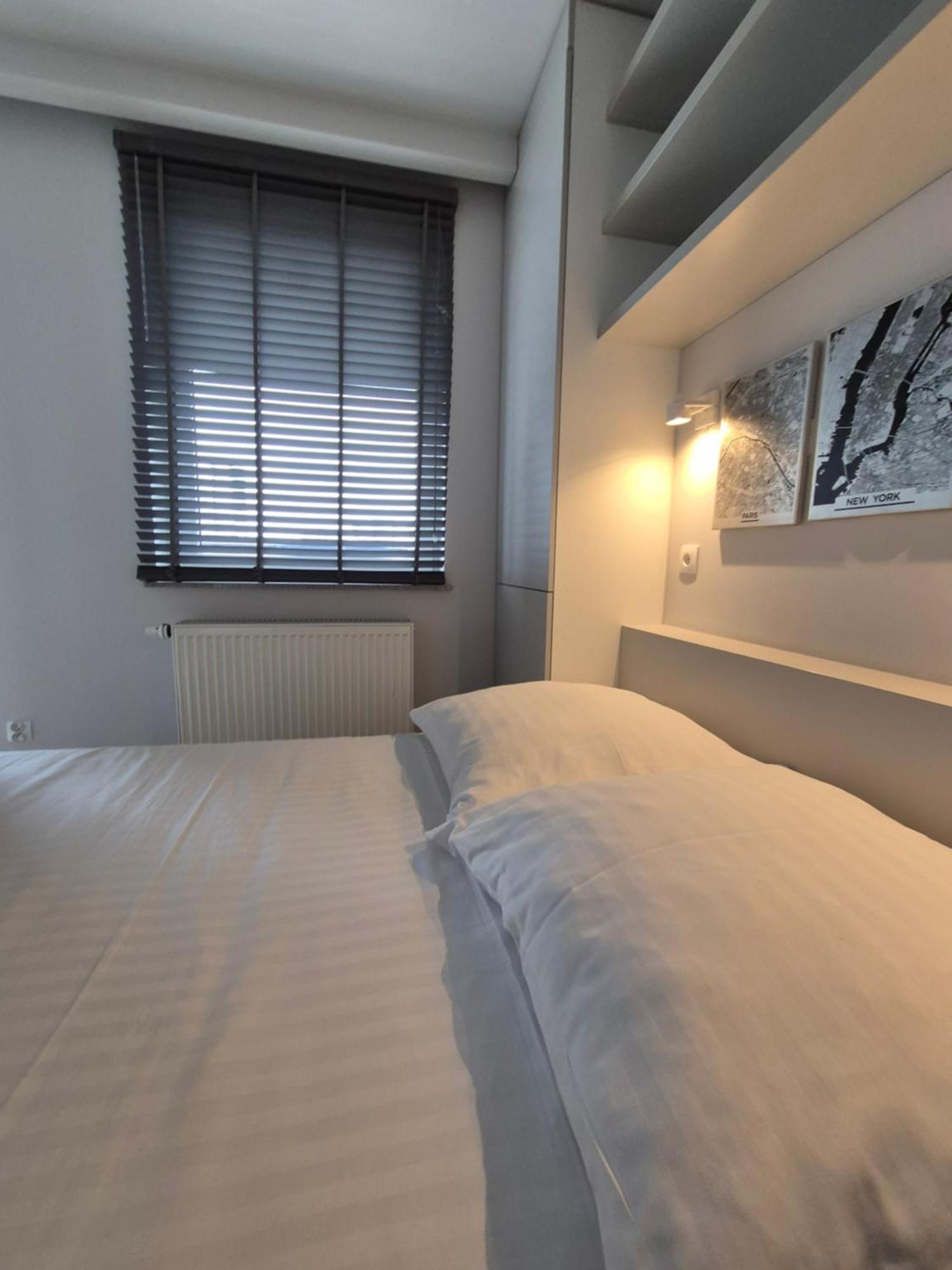 Apartament Wsrod 1000Cy Swiatel - Z Parkingiem W Hali Garazowej- Duzy Balkon Z Lezakami - Piekny Widok Noca Na Panorame Tysiaclecia Катовице Экстерьер фото